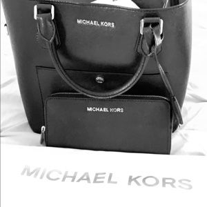 Michael Kors Purse and wallet